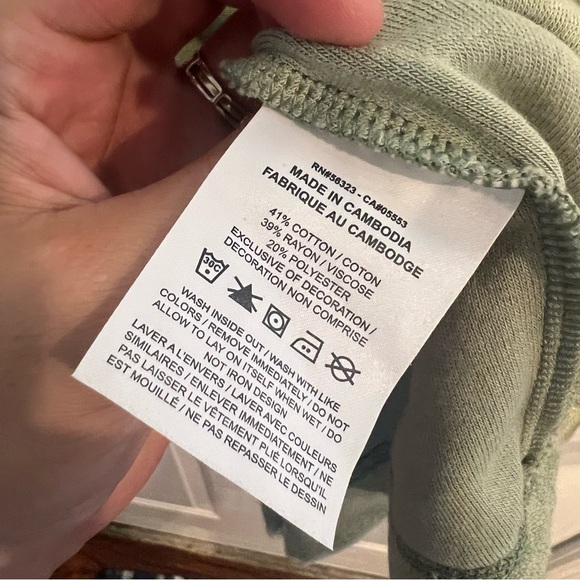 Nike Women's Mock-neck Short-sleeve Terry Top (Green/khaki) - Picture 7 of 8